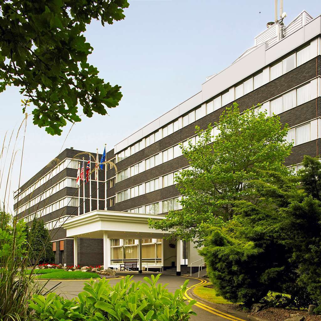 Grand Hotel Gosforth Park Newcastle upon Tyne Bagian luar foto